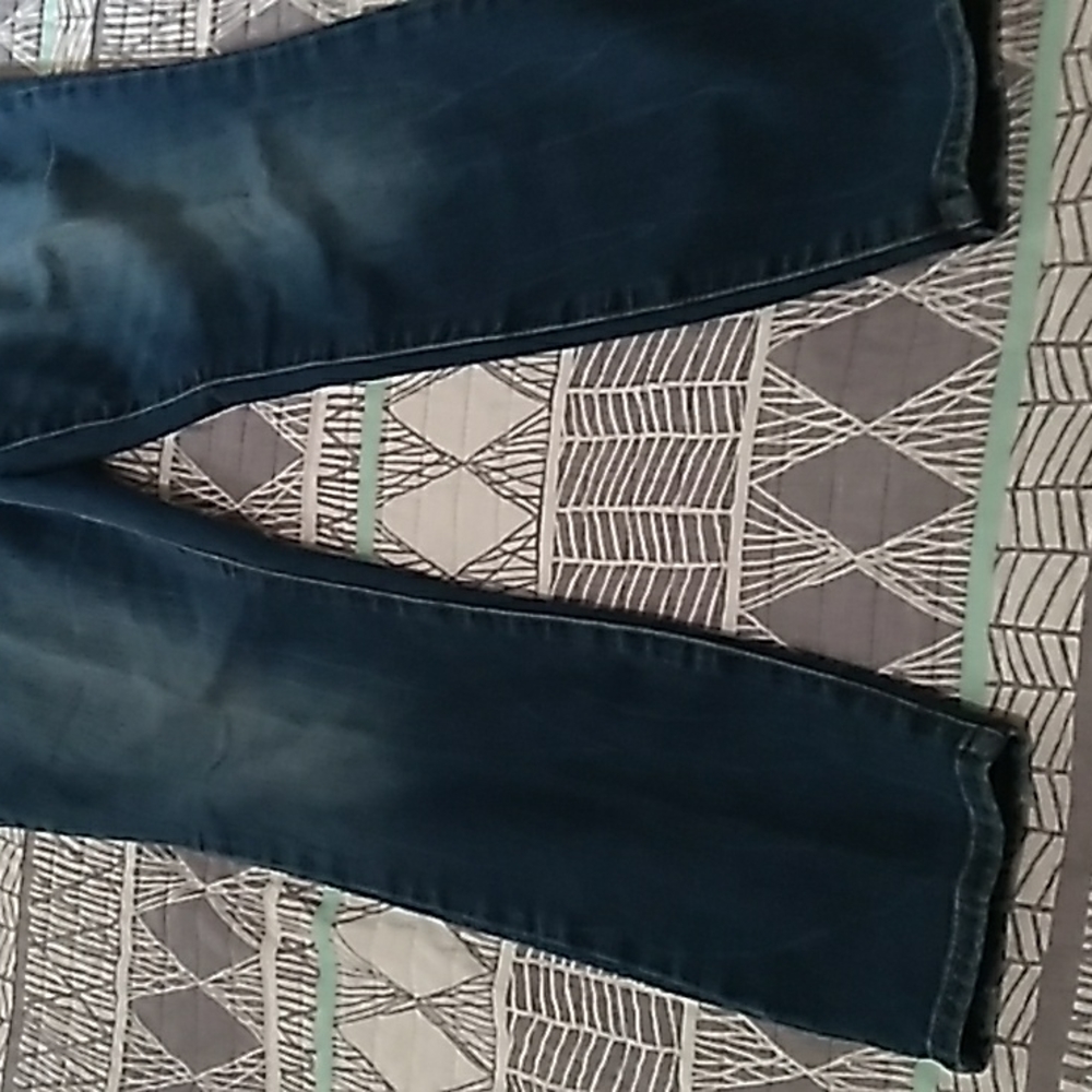 Woman's jeans - Picture 2 of 3